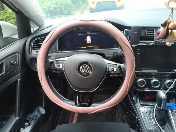 Volkswagen Golf 2020, 46700 км, за 9326 USD - фото 11