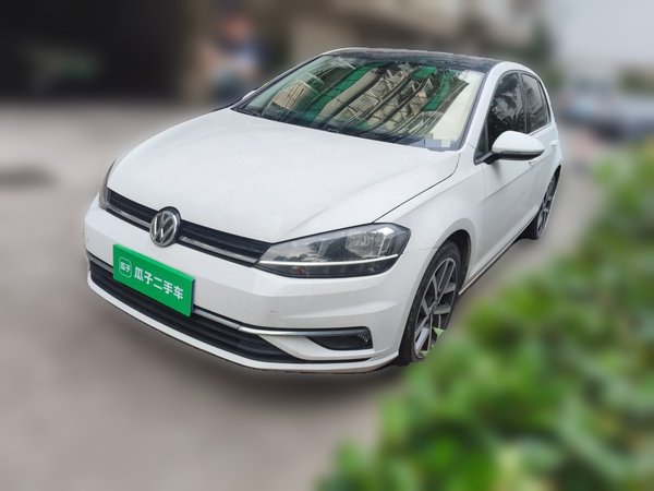 Volkswagen Golf · 2020 год