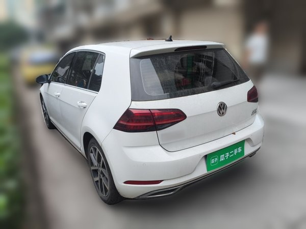 Volkswagen Golf 2020, 46700 км, за 9326 USD