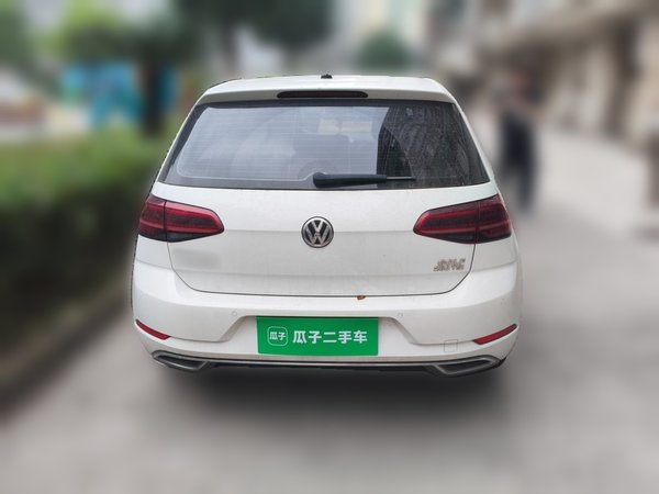 Volkswagen Golf 2020, 46700 км, за 9326 USD