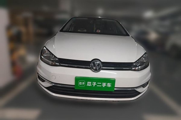 Volkswagen Golf 2020, 61400 км, за 9376 USD