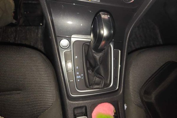 Volkswagen Golf 2020, 61400 км, за 9376 USD - фото 15
