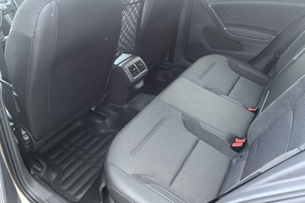 Volkswagen Golf 2020, 12200 км, за 13488 USD - фото 10