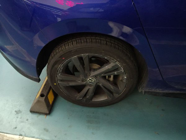 Volkswagen Golf 2021, 53500 км, за 15143 USD - фото 10