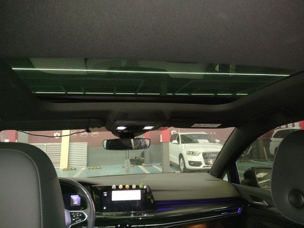 Volkswagen Golf 2021, 53500 км, за 15143 USD - фото 17