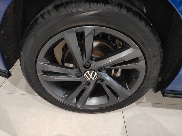 Volkswagen Golf 2021, 72900 км, за 14656 USD - фото 29
