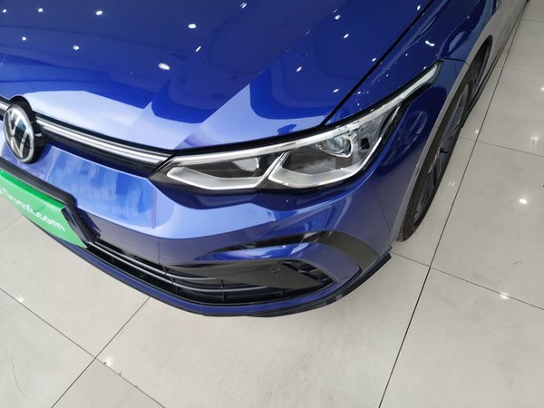 Volkswagen Golf 2021, 76100 км, за 16091 USD - фото 9