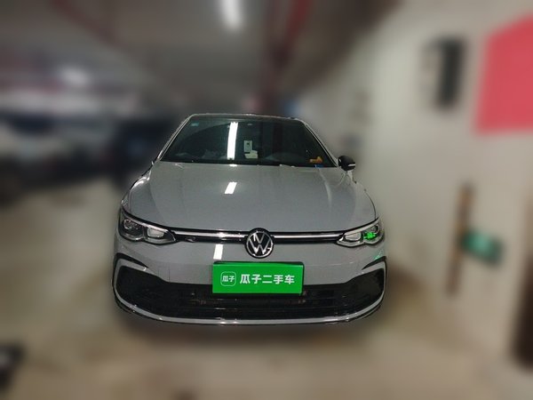 Volkswagen Golf 2021, 54300 км, за 14549 USD