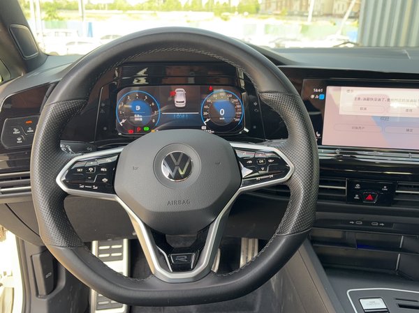 Volkswagen Golf 2021, 100300 км, за 13797 USD - фото 7