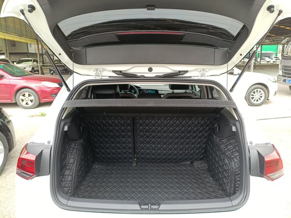 Volkswagen Golf 2021, 112800 км, за 12586 USD - фото 18