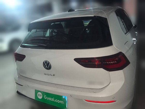 Volkswagen Golf 2021, 23100 км, за 13773 USD