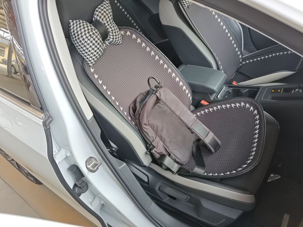 Volkswagen Golf 2021, 26000 км, за 15799 USD - фото 16