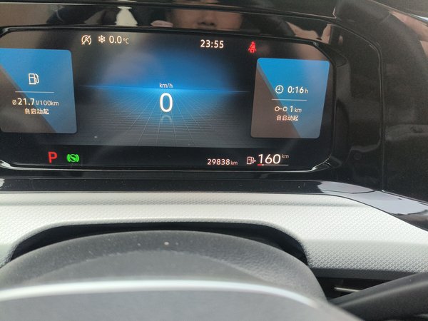 Volkswagen Golf 2021, 29800 км, за 15285 USD - фото 12