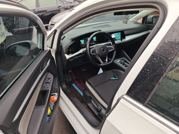 Volkswagen Golf 2021, 38700 км, за 14683 USD - фото 19