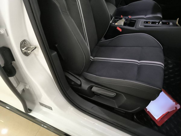 Volkswagen Golf 2021, 39600 км, за 16769 USD - фото 16