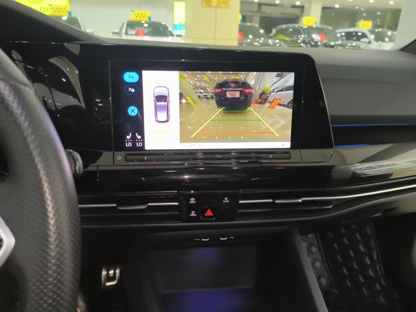 Volkswagen Golf 2021, 39600 км, за 16769 USD