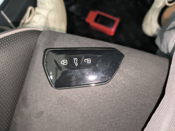 Volkswagen Golf 2021, 39600 км, за 16769 USD - фото 10