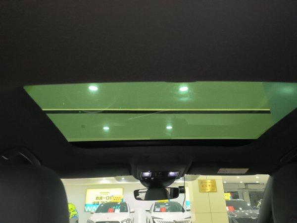 Volkswagen Golf 2021, 39600 км, за 16769 USD - фото 7