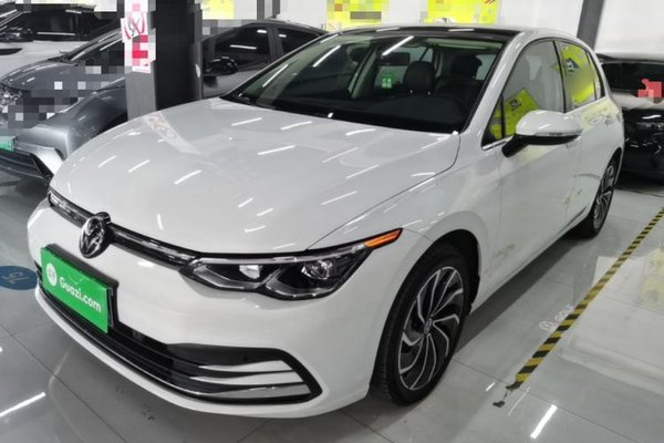 Volkswagen Golf · 2021 год