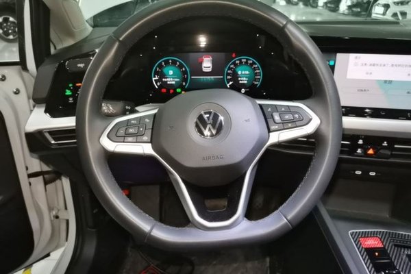 Volkswagen Golf 2021, 45300 км, за 14328 USD - фото 13