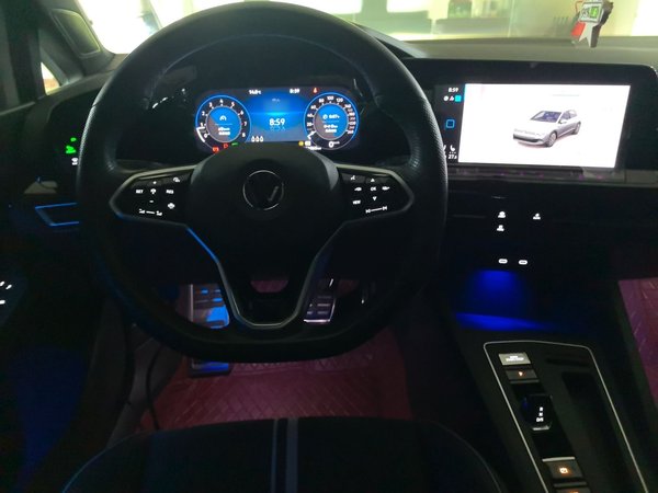 Volkswagen Golf 2021, 51100 км, за 15688 USD - фото 10