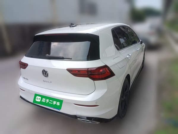 Volkswagen Golf 2021, 56600 км, за 13968 USD