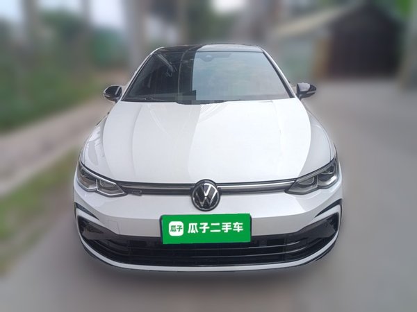 Volkswagen Golf · 2021 год