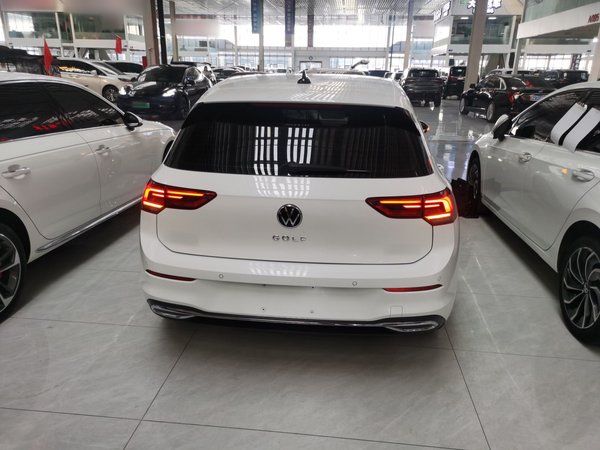 Volkswagen Golf 2021, 63200 км, за 15071 USD - фото 6