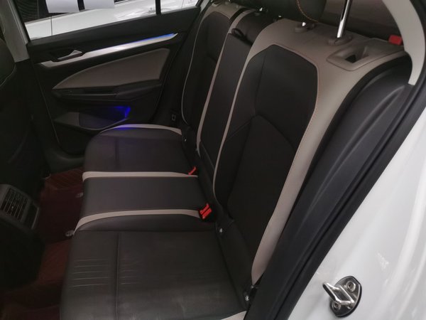 Volkswagen Golf 2021, 63200 км, за 15071 USD - фото 22