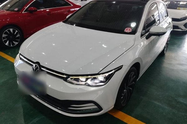 Volkswagen Golf · 2021 год