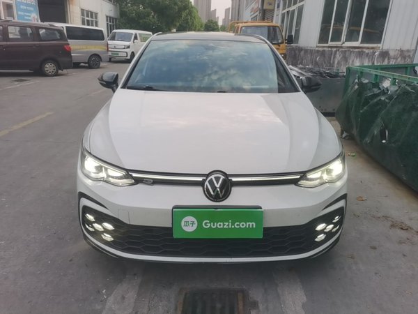 Volkswagen Golf 2021, 74500 км, за 15278 USD