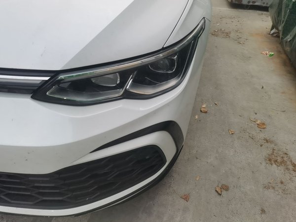 Volkswagen Golf 2021, 74500 км, за 15278 USD - фото 9