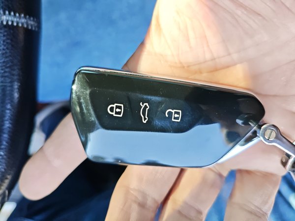 Volkswagen Golf 2021, 77000 км, за 15264 USD - фото 11