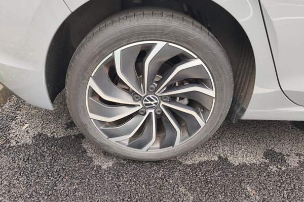 Volkswagen Golf 2023, 11600 км, за 16999 USD - фото 10