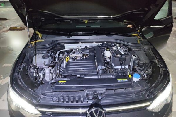 Volkswagen Golf 2023, 11800 км, за 15262 USD - фото 21