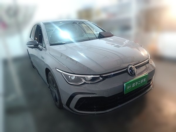 Volkswagen Golf 2023, 6700 км, за 16914 USD