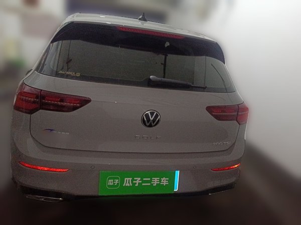 Volkswagen Golf 2023, 6700 км, за 16914 USD