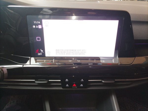 Volkswagen Golf 2023, 50199 км, за 17026 USD - фото 14