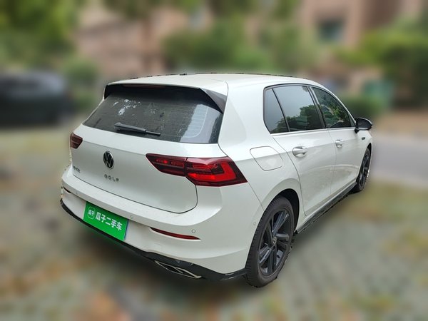 Volkswagen Golf 2023, 9800 км, за 18969 USD - фото 6
