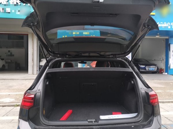 Volkswagen Golf GTI 2021, 67400 км, за 20958 USD - фото 22