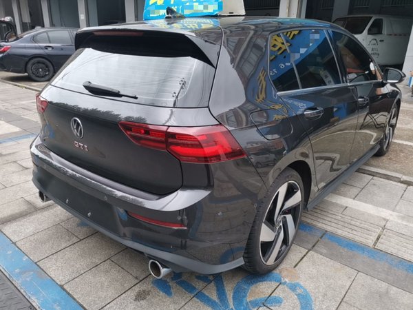 Volkswagen Golf GTI 2021, 67400 км, за 20958 USD - фото 6