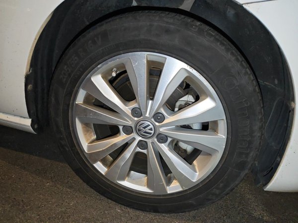 Volkswagen Golf Sportsvan 2016, 112000 км, за 6923 USD