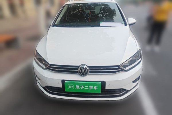 Volkswagen Golf Sportsvan 2016, 61500 км, за 7628 USD