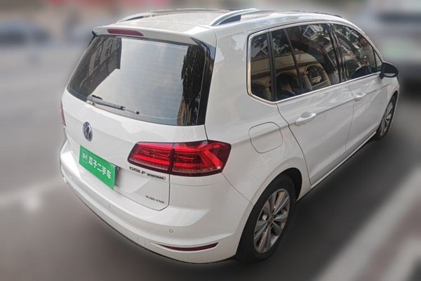 Volkswagen Golf Sportsvan 2016, 61500 км, за 7628 USD - фото 6