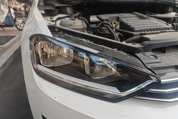Volkswagen Golf Sportsvan 2016, 61500 км, за 7628 USD - фото 7
