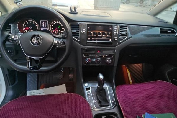 Volkswagen Golf Sportsvan 2016, 67500 км, за 8195 USD - фото 10