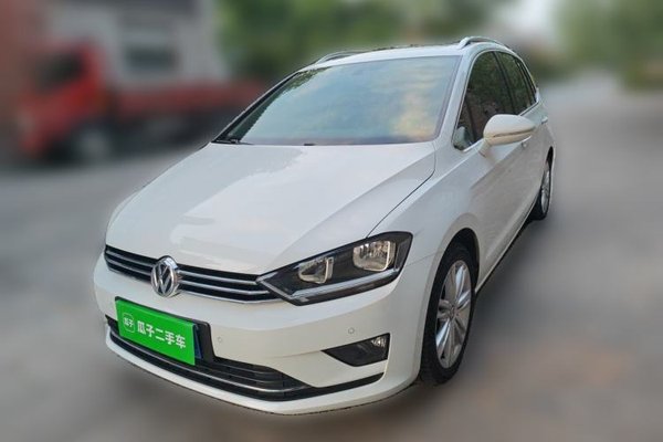 Volkswagen Golf Sportsvan · 2016 год