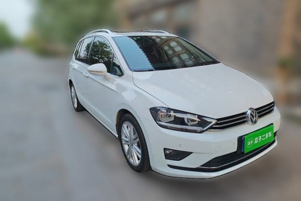 Volkswagen Golf Sportsvan 2016, 67500 км, за 8195 USD