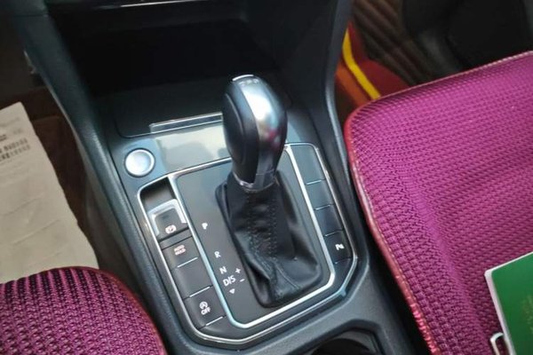 Volkswagen Golf Sportsvan 2016, 67500 км, за 8195 USD - фото 15