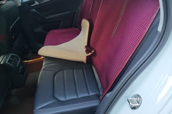 Volkswagen Golf Sportsvan 2016, 67500 км, за 8195 USD - фото 18